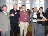 Posiłki w przerwach. Trwają rozmowy kuluarowe. - grupa1.jpg Posiłki w przerwach. Trwają rozmowy kuluarowe. - grupa1.jpg$